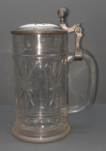 Alter bierkrug aus glas 0 - glas, 0,5