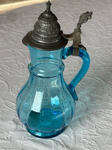 Alter antiker blauer - , glaskrug