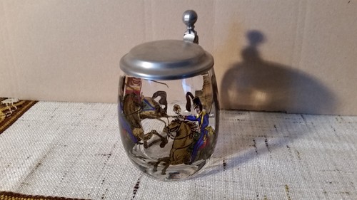 Glaskrug mit zinndeckel motiv - glaskrug,
