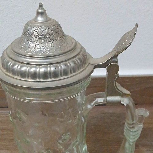 Glas bierkrug mit zinndeckel - mit,