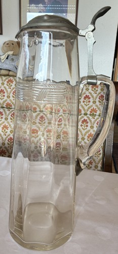 Alter glas bierkrug mit - alter,