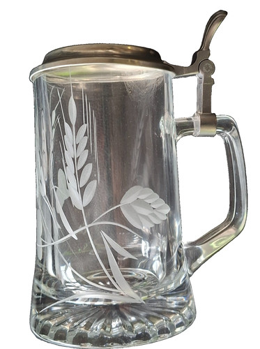 Bierseidel aus glas mit - bierseidel,